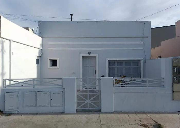 Centrico Y Luminoso: Tu Refugio En Rio Gallegos