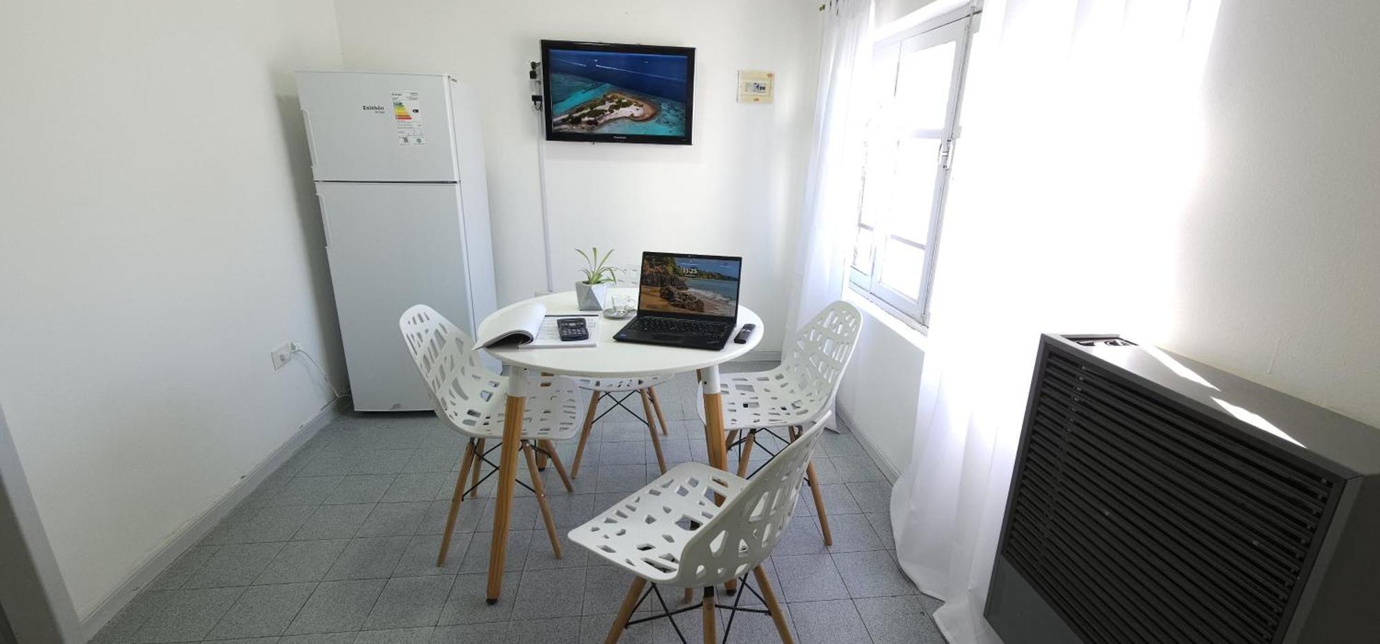 Centrico Y Luminoso: Tu Refugio En Сasa de vacaciones